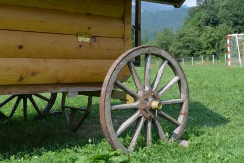 Camp Rabrenovi?