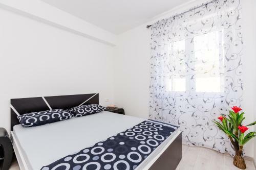 Dream Vacation Apartments