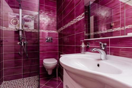 Dream Vacation Apartments