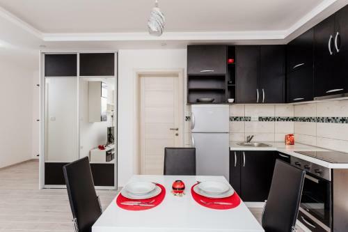 Dream Vacation Apartments