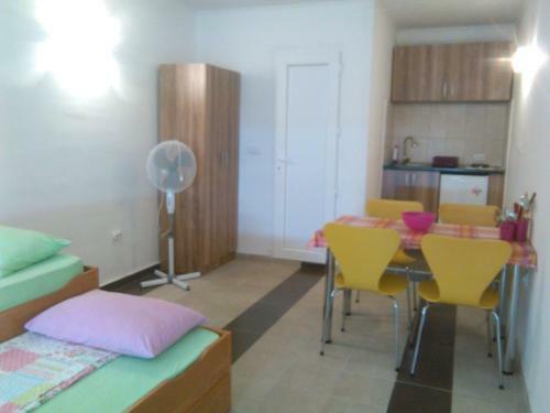 Hostal Guest House Lav