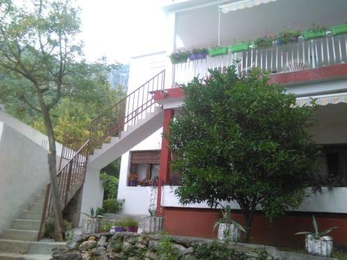 Hostal Guest House Lav