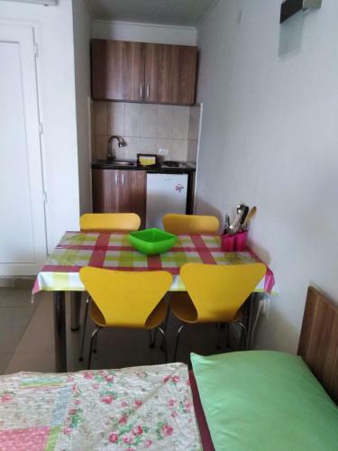 Hostal Guest House Lav