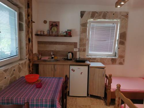 Hostal Rooms Lazarevi?