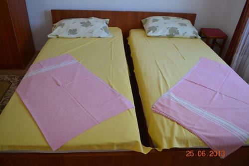 Hostal Rooms Sutomore