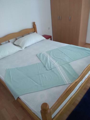 Hostal Rooms Sutomore