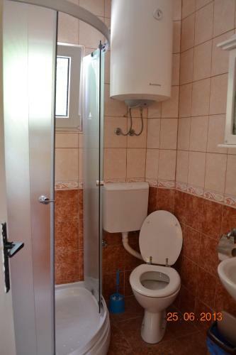 Hostal Rooms Sutomore