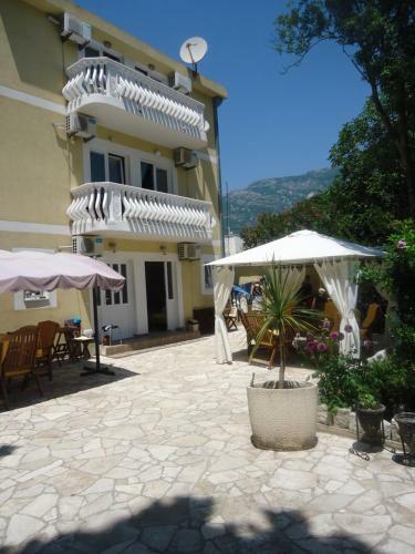 Apartments Beba Zalad