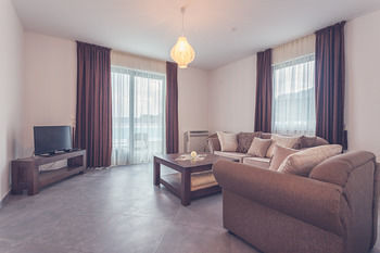 Aparthotel Love Live Hotel