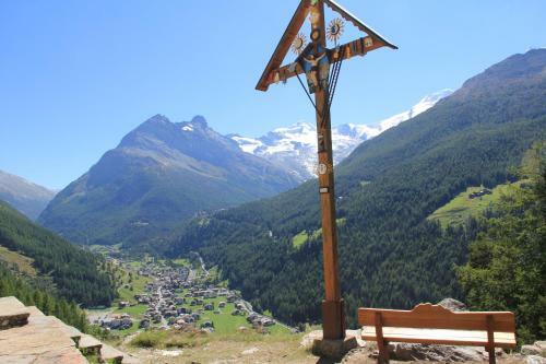 Hostal Pension Heino