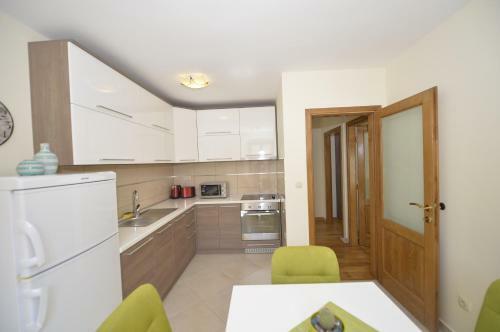 Vila Gina Apartments