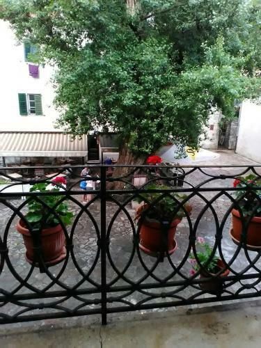 Hostal Guesthouse Nikoleta
