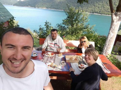 B&B Konak