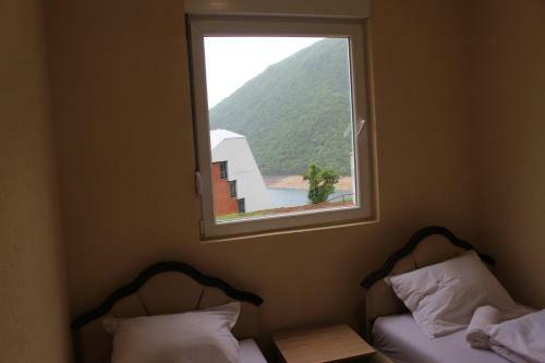 Hostal Guesthouse Eko Piva