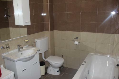 Hostal Guesthouse Eko Piva