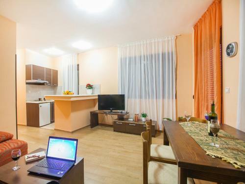 Apartments Elite Azur