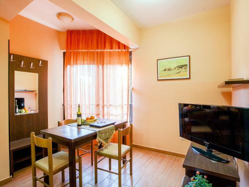 Apartments Elite Azur