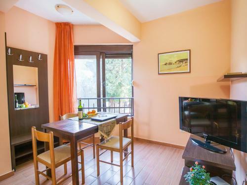 Apartments Elite Azur