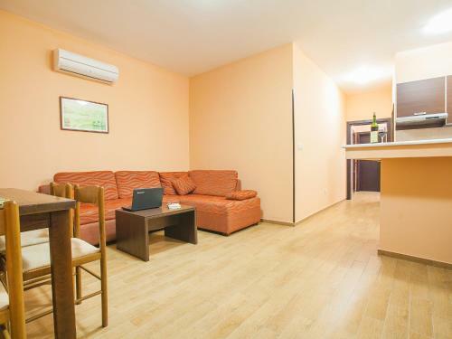Apartments Elite Azur