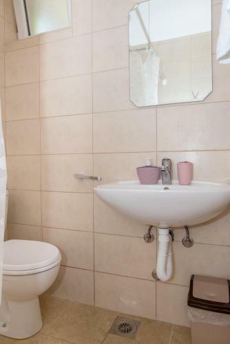 Hostal Apartments Vjera Petrovac