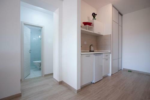 Apartamento Guest House Djonovic