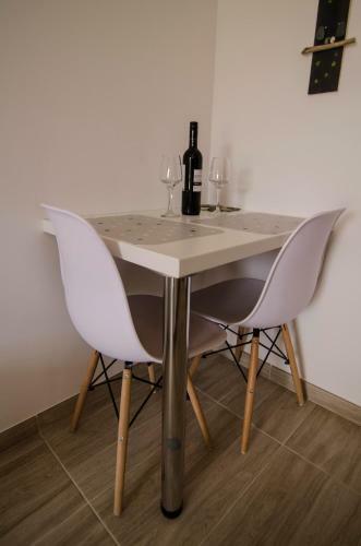 Apartamento Guest House Djonovic
