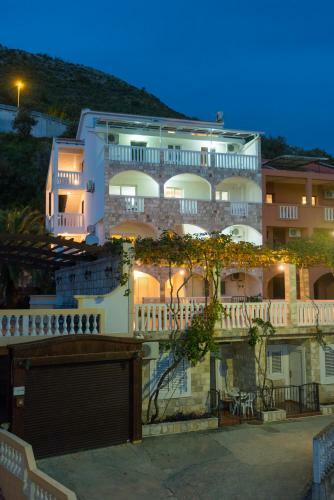 Villa Vila Vukoti?