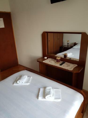 Hostal Sobe I Apartmani Marovi?