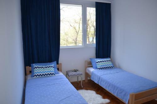 Nice Place - Newtown Apartment