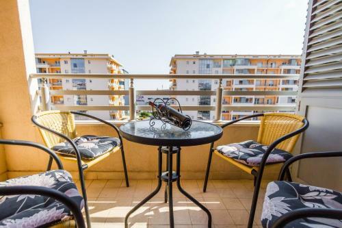 Delta Capital Apartment