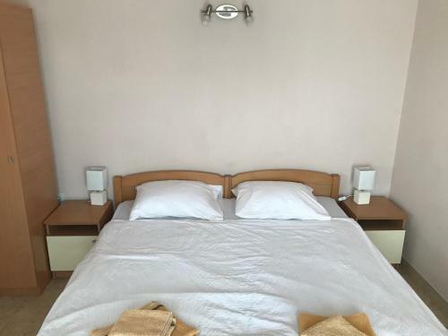 Hostal Apartmani Tomovic