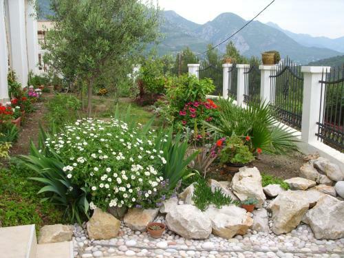 Apartments Tricot Gordana