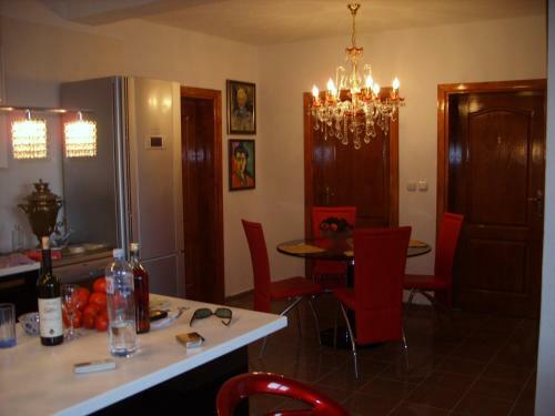 Apartments Tricot Gordana