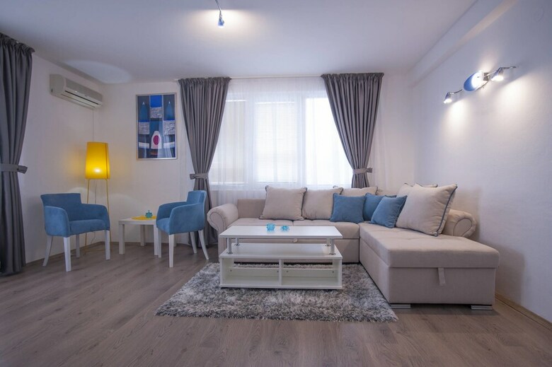 Apartments Grand