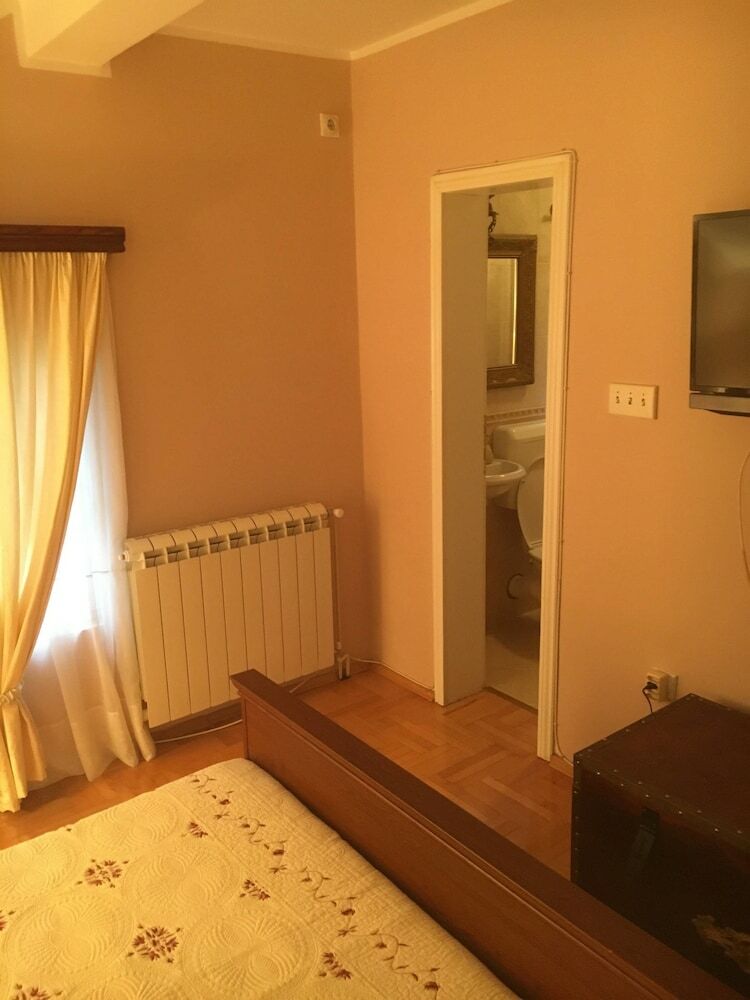 Hostal Kairos Rooms