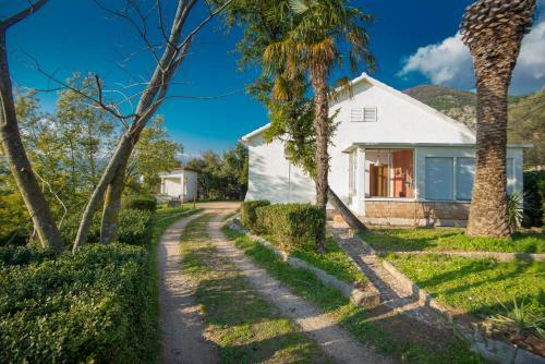 Villa Holiday Home Nives