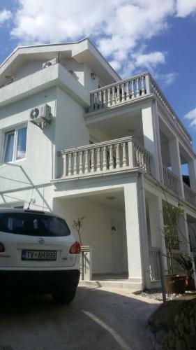 Apartments Vila Milena