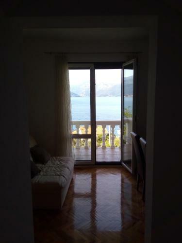 Sun Apartments