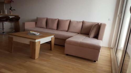 Apartman "alex & Nina"