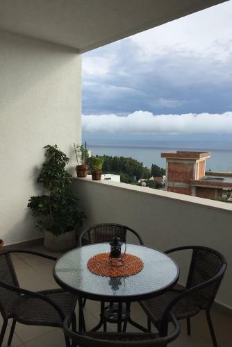 Apartman "alex & Nina"