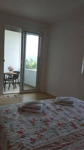 Apartman "alex & Nina"