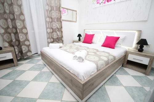 Hostal Apartments Cota Guesthouse