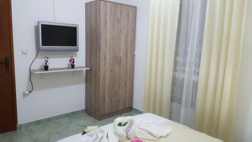 Hostal Apartments Cota Guesthouse