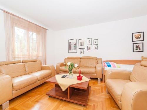 Apartment UNA