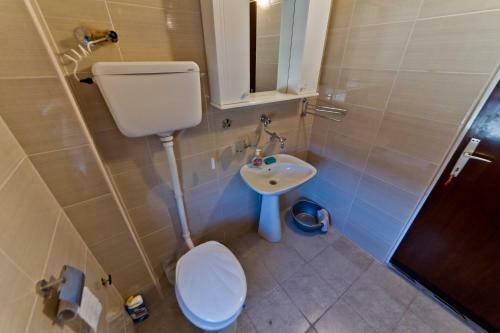 Hostal Apartments Marie