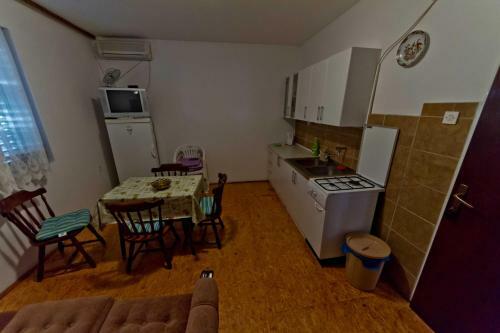 Hostal Apartments Marie