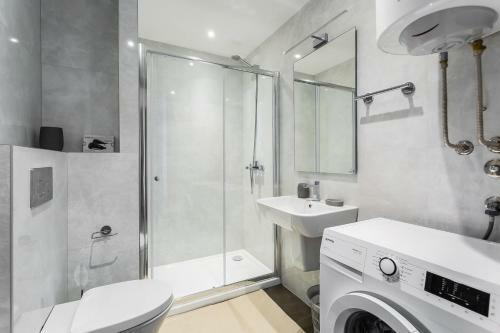 Primus Apartments Impera