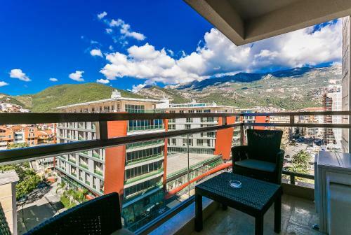 Primus Apartments Impera