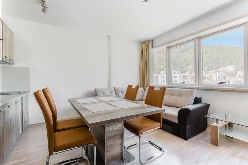 Primus Apartments Impera