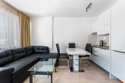 Primus Apartments Impera
